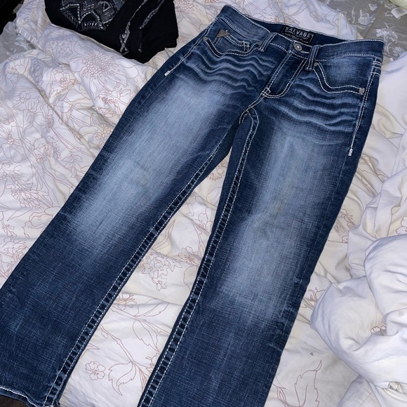 Jeans - Picture 1 of 3